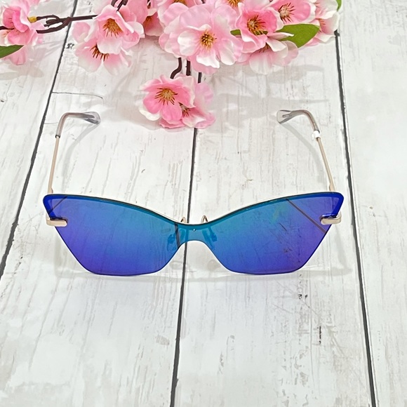 Nordstrom Cat eye Mirror Sunglasses - Picture 1 of 4